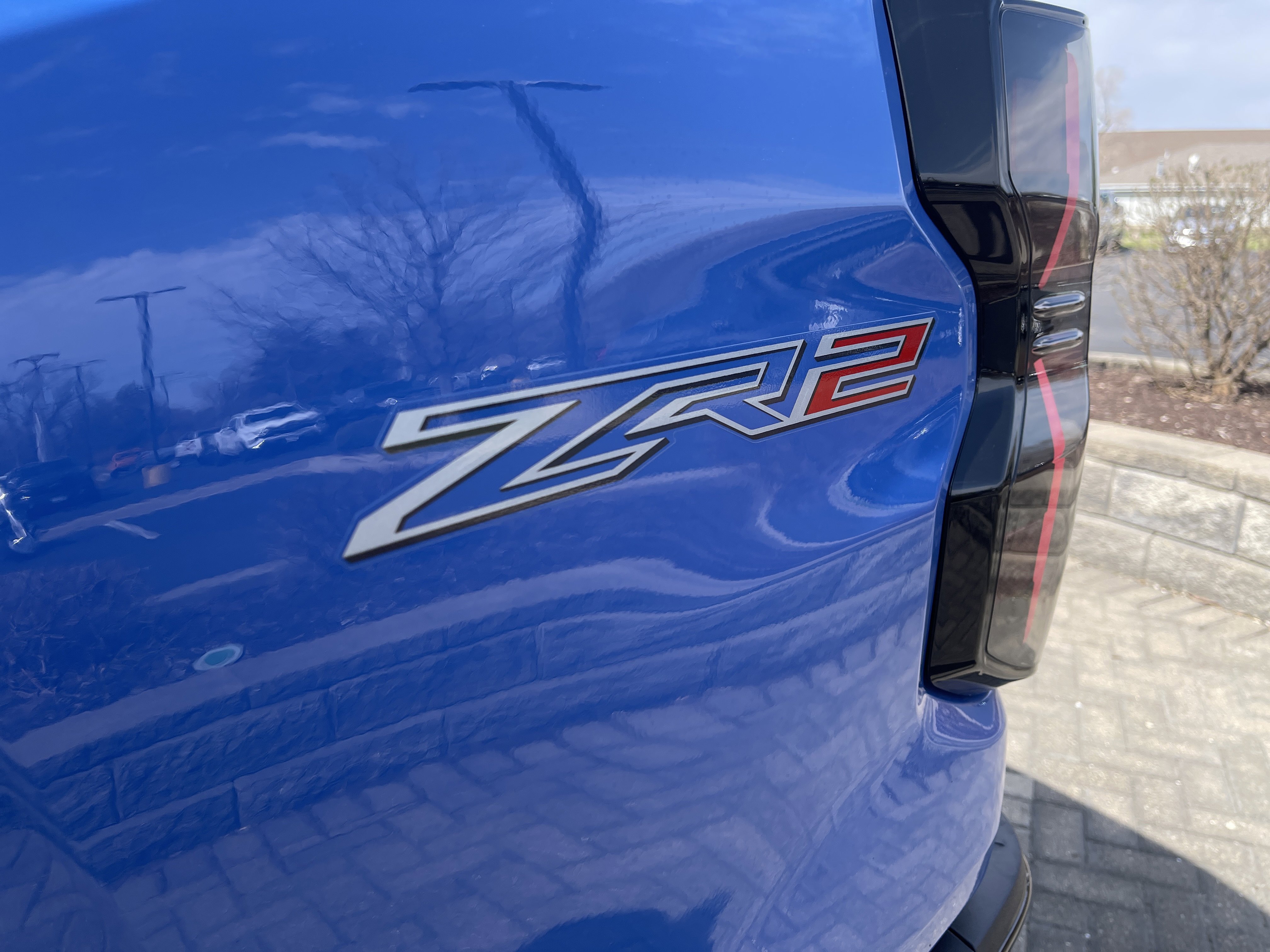 Used 2025 Chevrolet Colorado ZR2 w/ Technology Package image 13