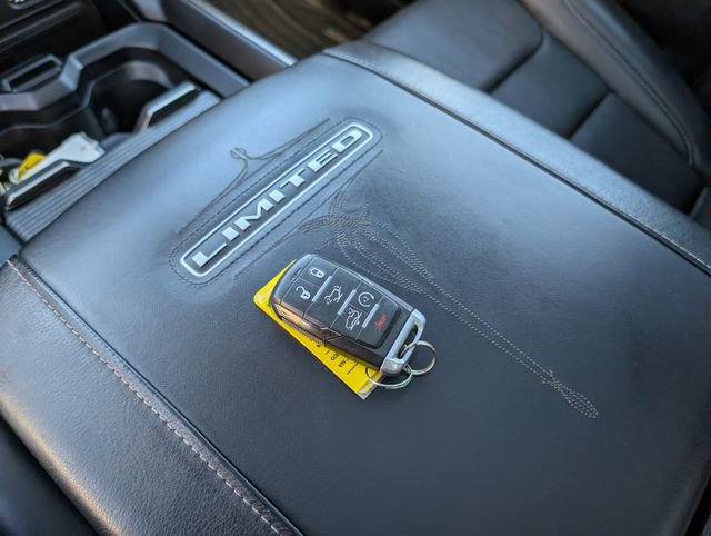 Used 2020 RAM 1500 Limited w/ Black Appearance Package image 19