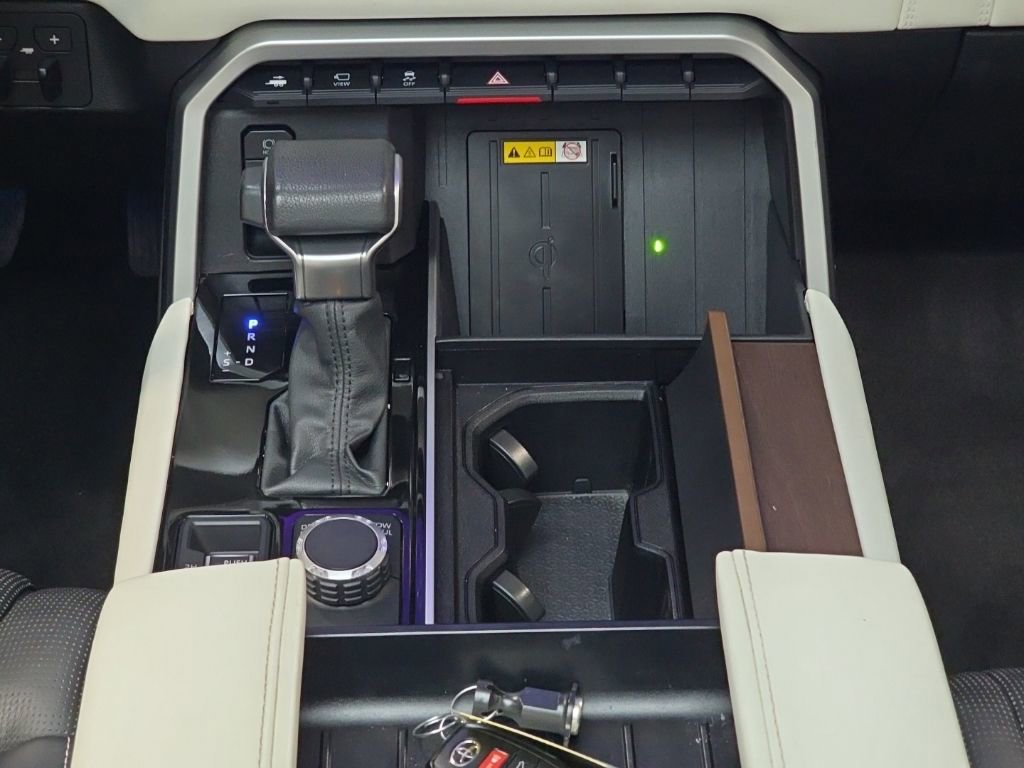 Used 2023 Toyota Tundra Capstone image 17