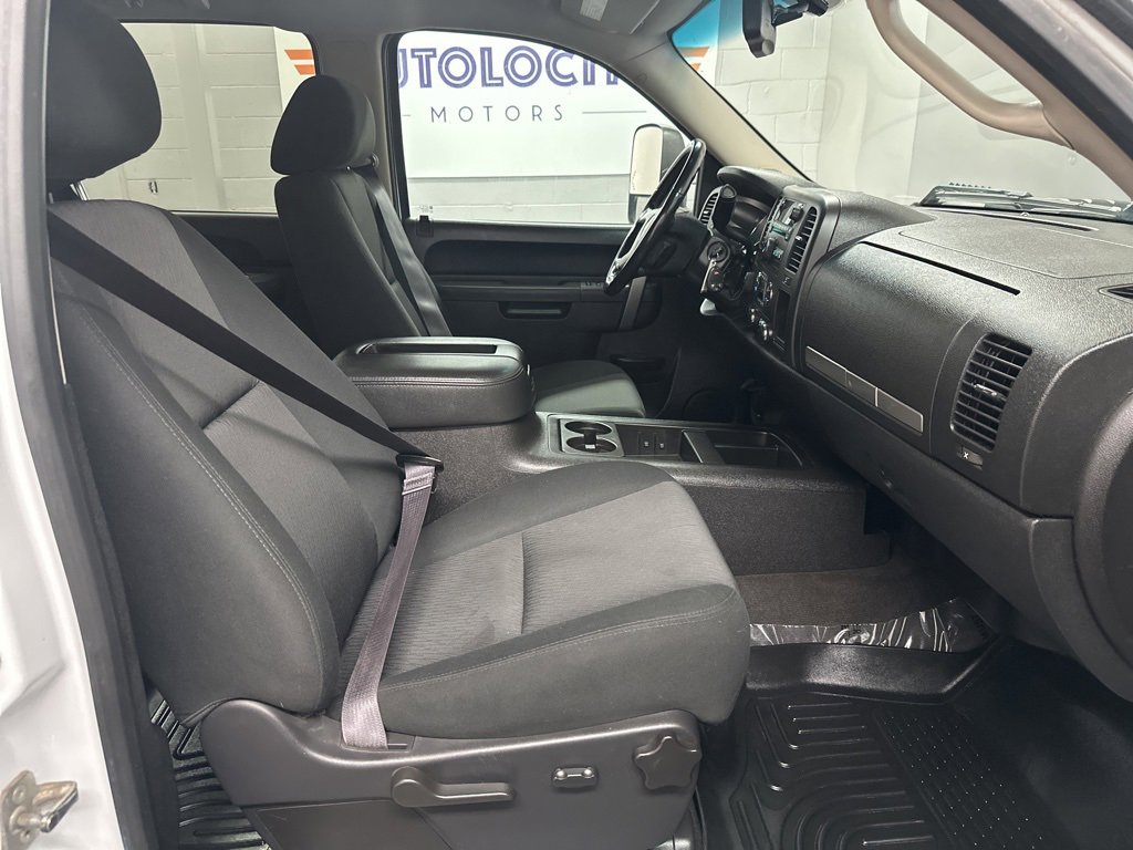 Used 2014 Chevrolet Silverado 2500 LT image 22