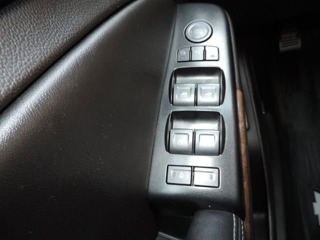 Used 2017 Chevrolet Tahoe LT w/ Texas Edition Package RWD image 29