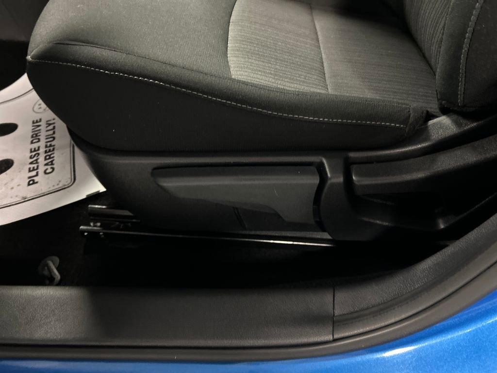 Used 2025 Nissan Sentra SV image 11