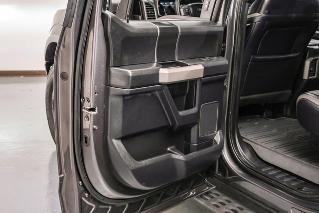 Used 2018 Ford F150 Raptor w/ Equipment Group 802A Luxury image 39