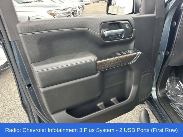 Used 2020 Chevrolet Silverado 1500 LT w/ Convenience Package AWD/4WD image 15