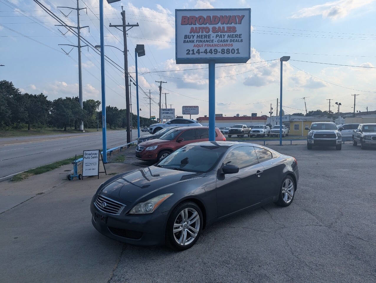 Used 2010 INFINITI G37 Journey w/ Premium Pkg
