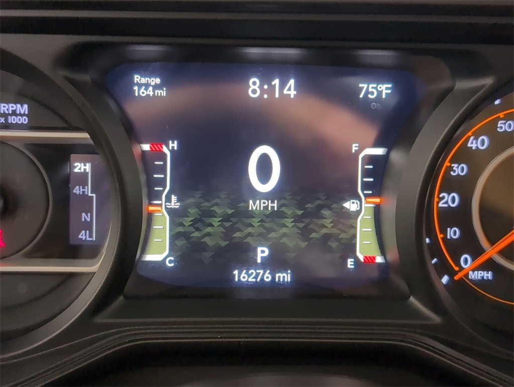 Certified 2024 Jeep Gladiator Mojave w/ Technology Group image 28