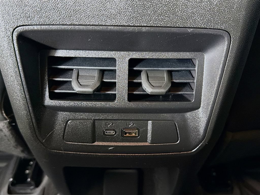 Used 2024 Chevrolet Colorado ZR2 w/ ZR2 Convenience Package III AWD/4WD image 22