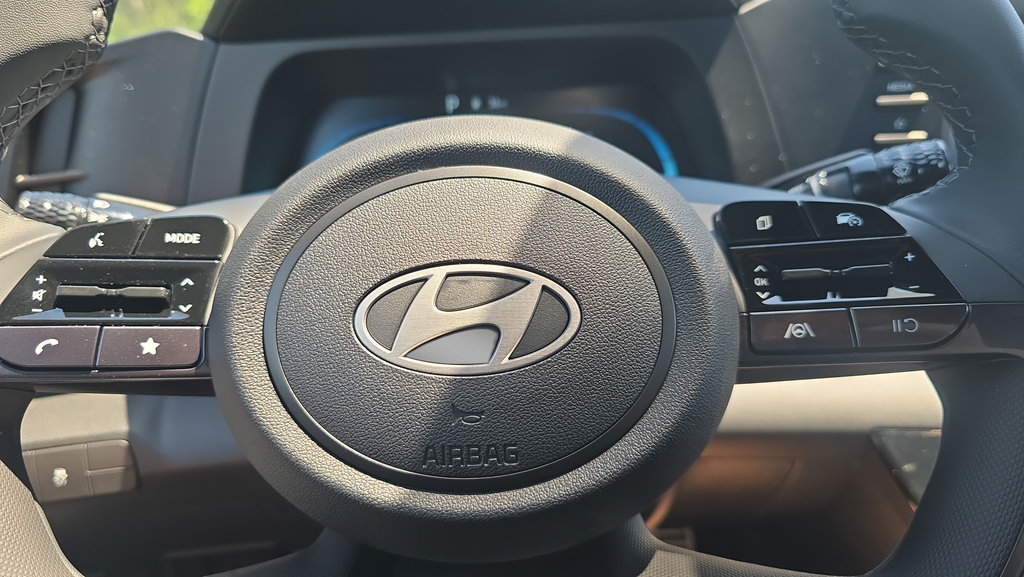 New 2026 Hyundai Elantra Sport FWD image 12