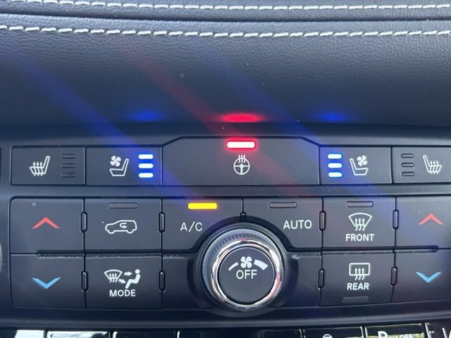 Used 2024 Dodge Durango SRT image 32