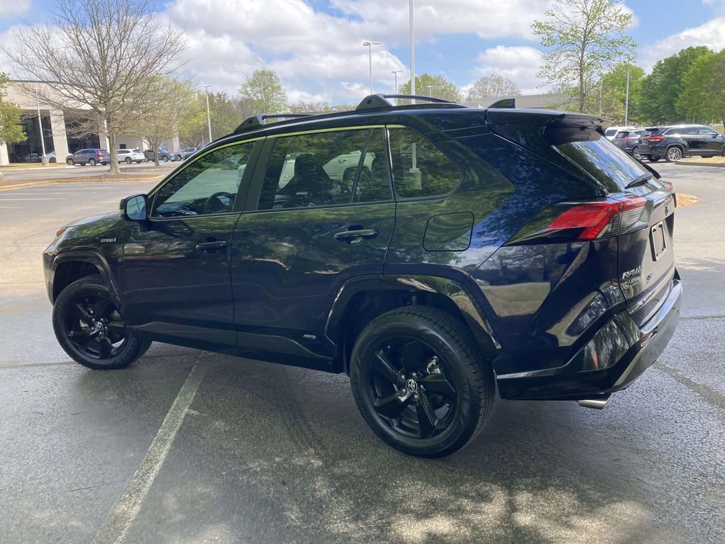 Used 2021 Toyota RAV4 XSE image 4