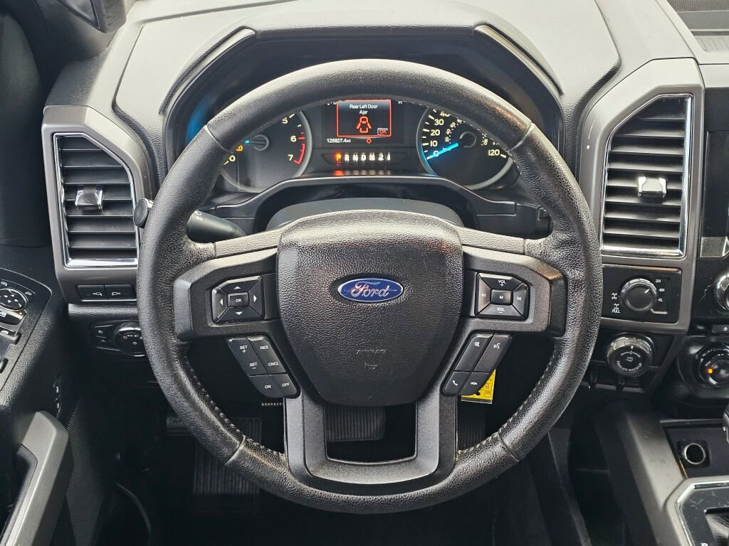 Used 2016 Ford F150 XLT w/ Equipment Group 302A Luxury image 17