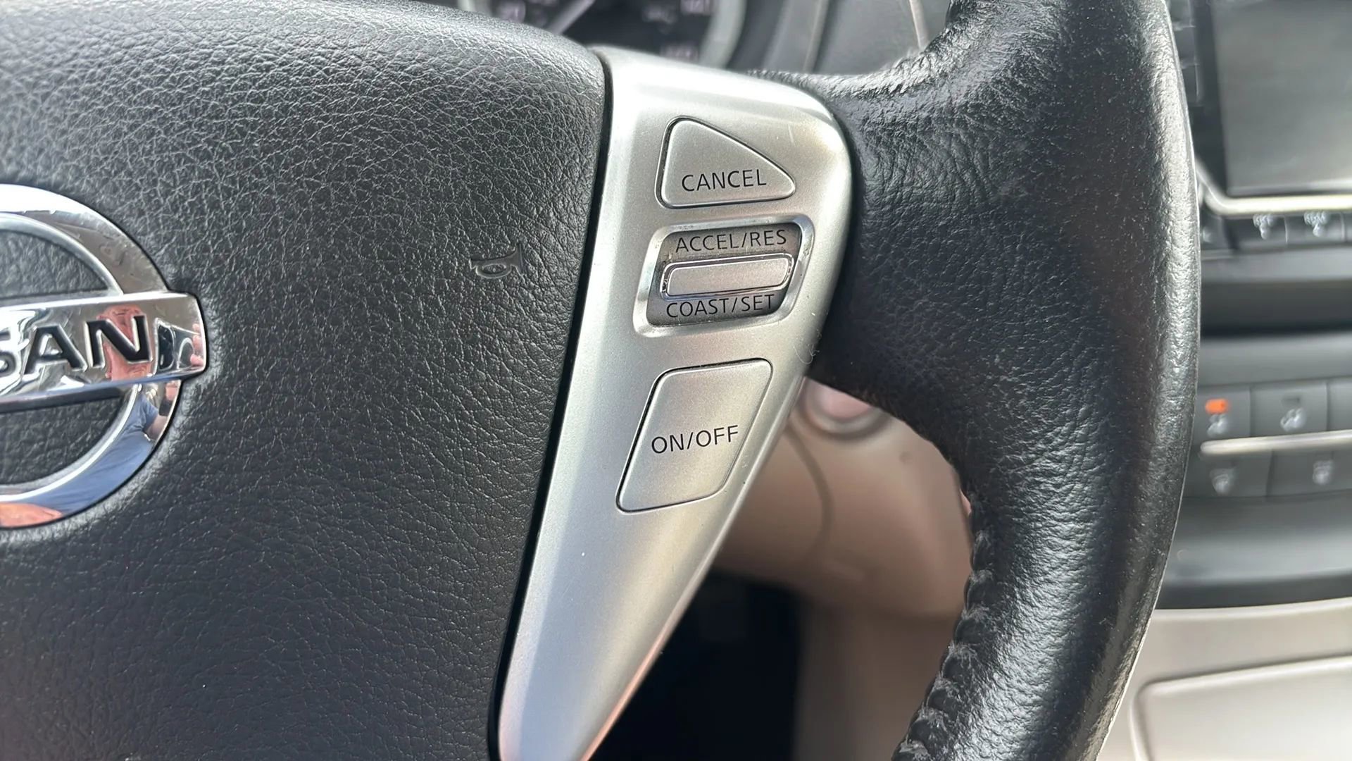 Used 2015 Nissan Sentra SV image 36