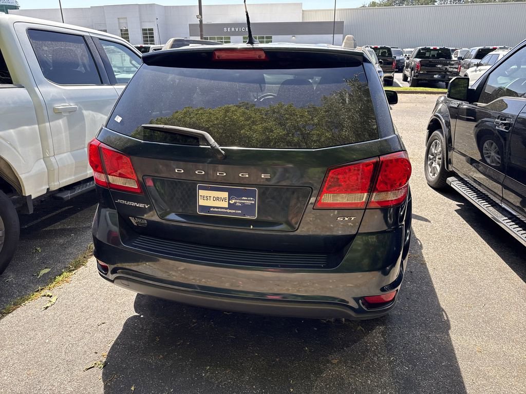Used 2014 Dodge Journey SXT image 18