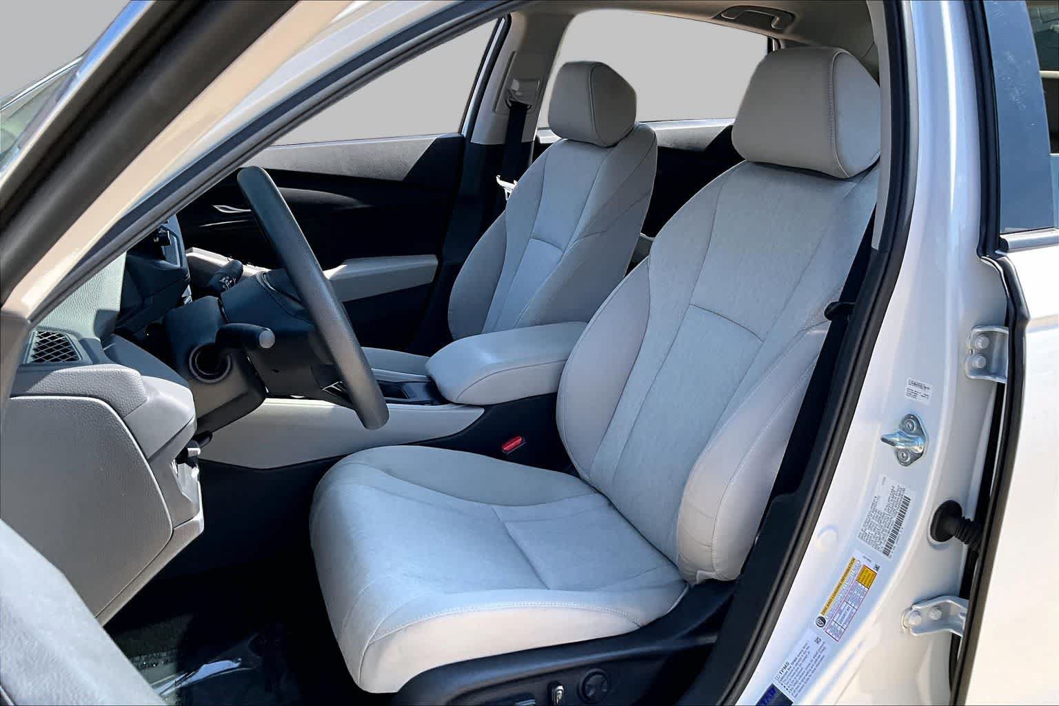 Used 2024 Honda Accord EX image 8