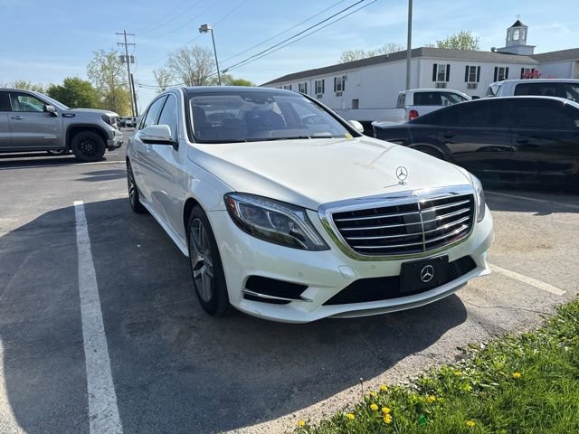 Used 2016 Mercedes-Benz S 550 4MATIC Sedan image 2