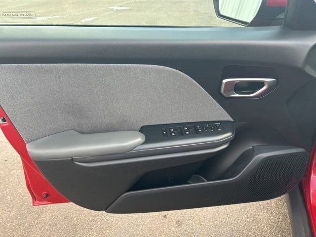 Used 2025 Kia K4 EX image 11