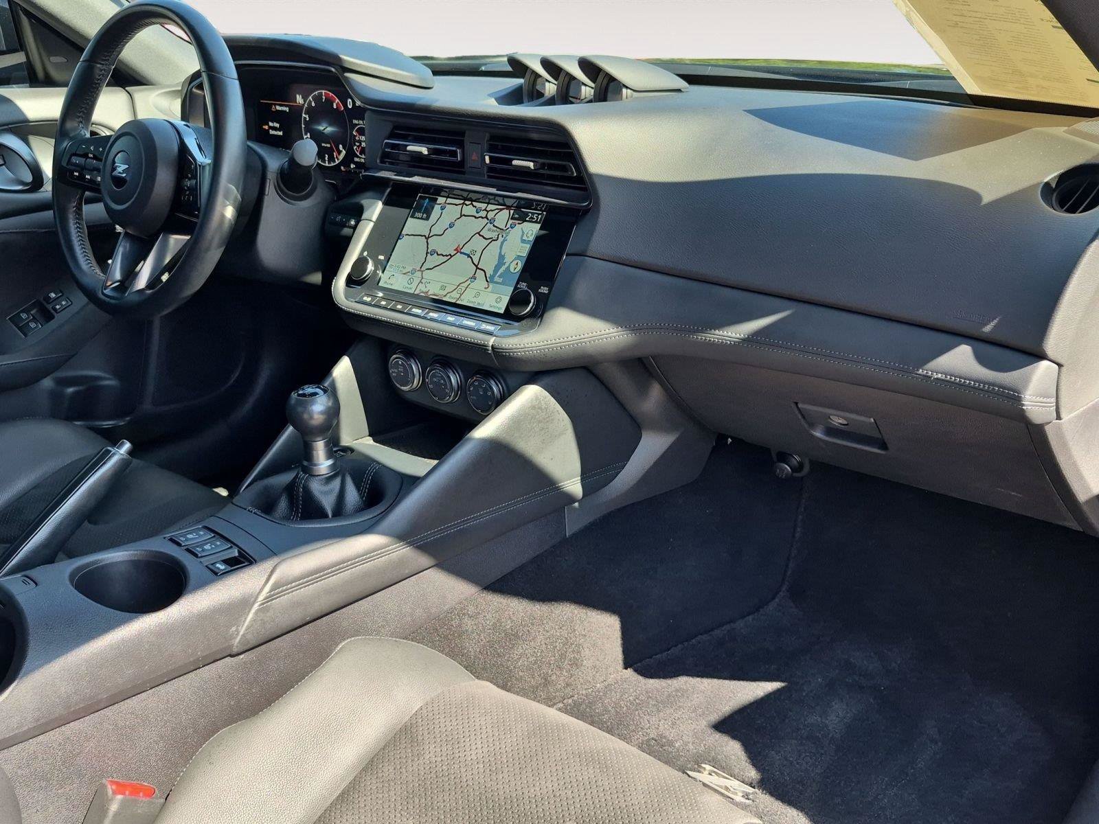 Used 2024 Nissan Z Performance w/ Floor Mat Package RWD image 16