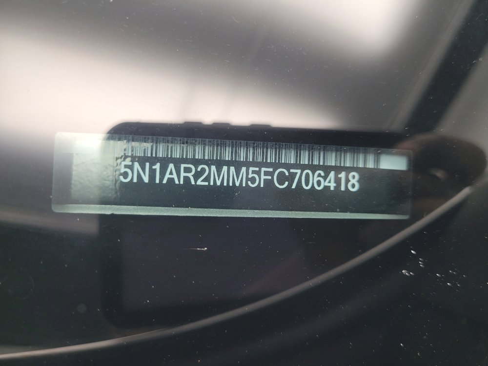 Used 2015 Nissan Pathfinder SL w/ Trailer Tow Package AWD/4WD image 33