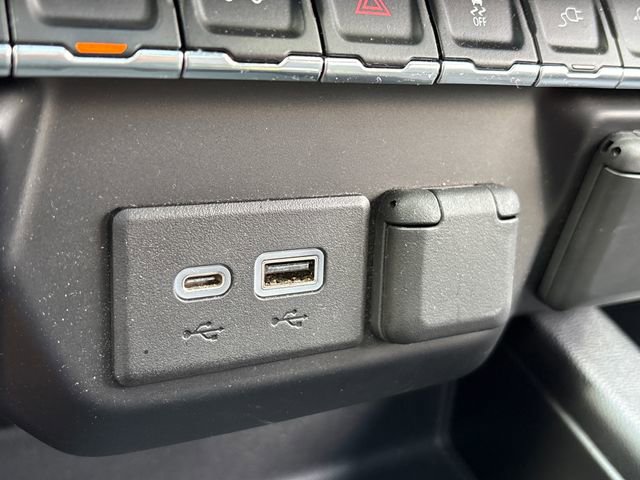 Used 2020 Chevrolet Silverado 1500 LT Trail Boss AWD/4WD image 22