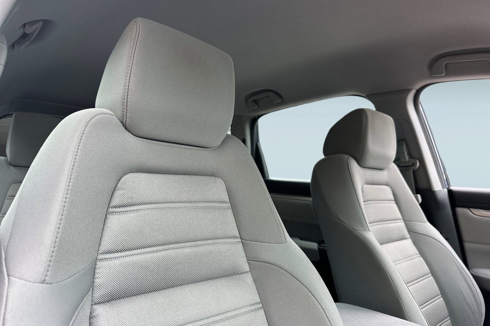 Used 2018 Honda CR-V LX image 24