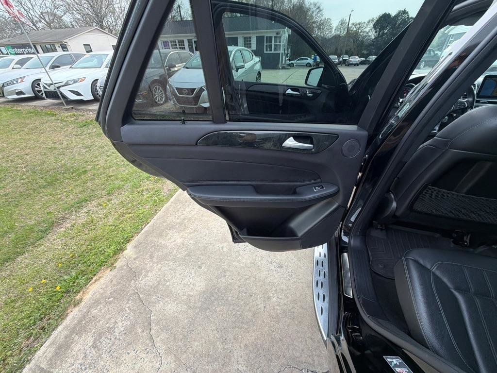 Used 2017 Mercedes-Benz GLE 350 4MATIC image 34