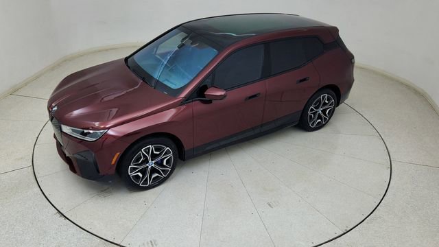 Used 2024 BMW iX xDrive50 w/ Premium Package AWD/4WD image 76
