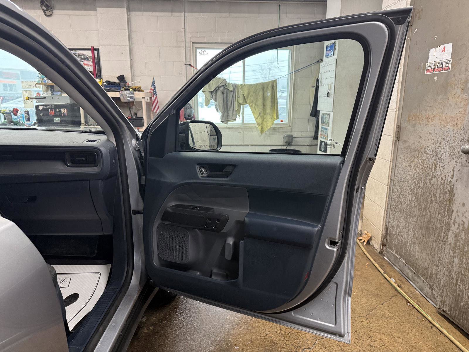 Used 2024 Ford Maverick XLT w/ XLT Luxury Package image 27