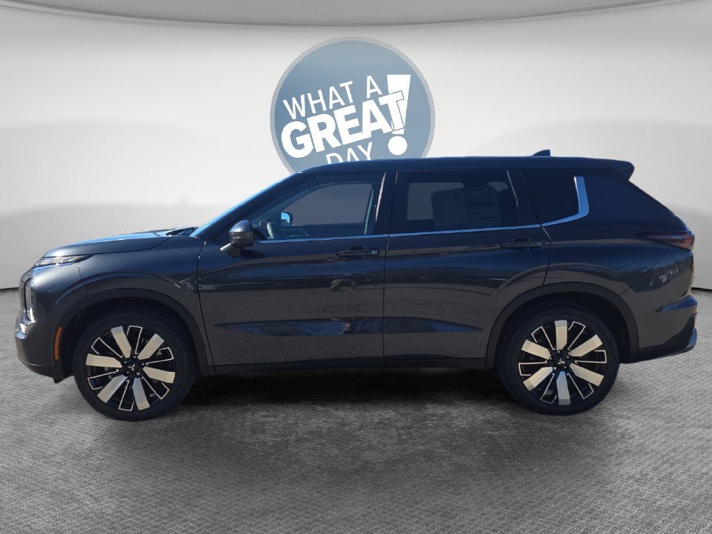 New 2026 Mitsubishi Outlander SE AWD/4WD image 7