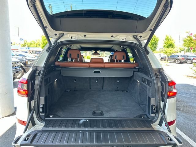 Used 2019 BMW X5 xDrive40i w/ M Sport Package AWD/4WD image 26