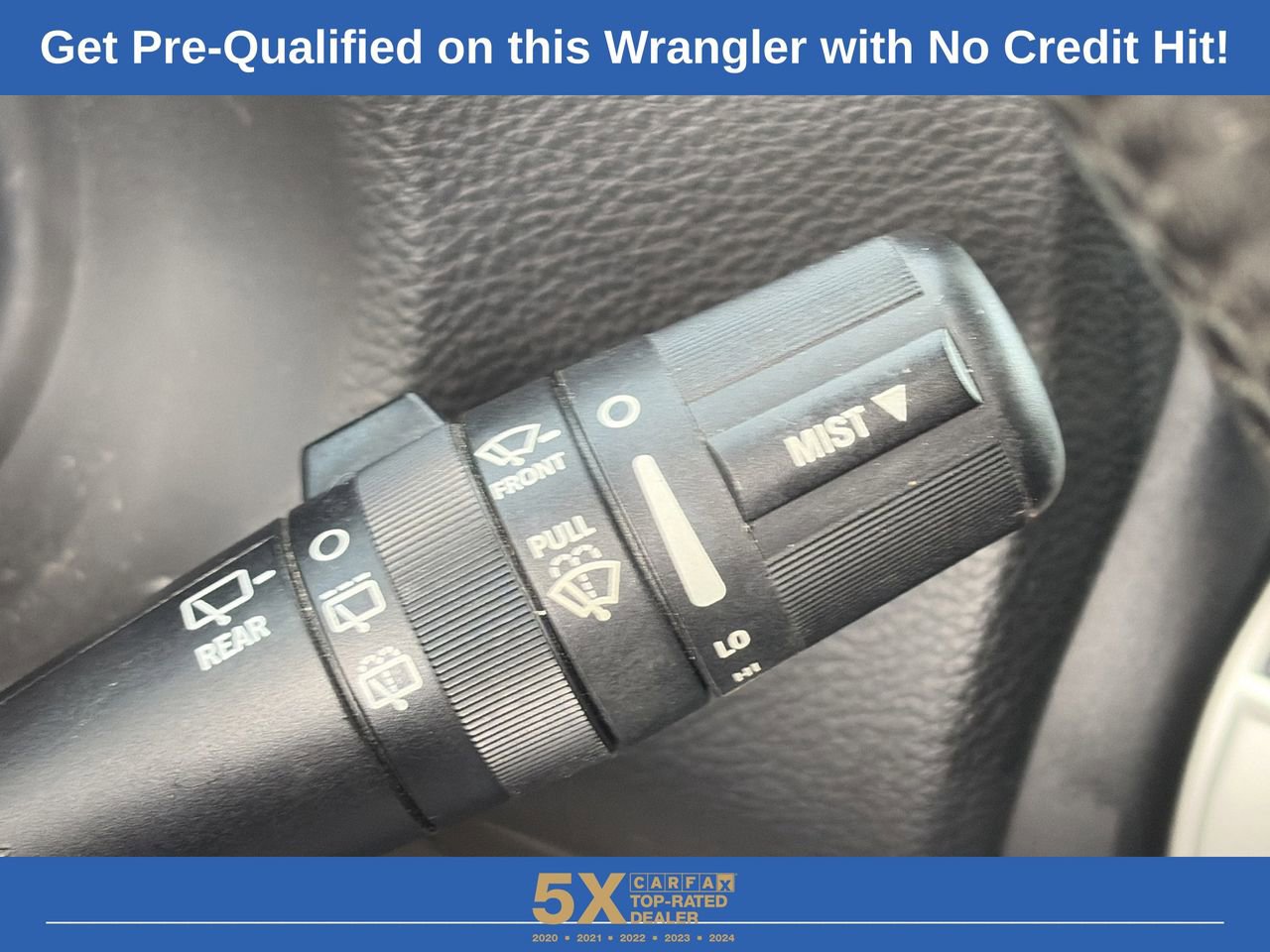 Used 2017 Jeep Wrangler Unlimited Sahara w/ Connectivity Group image 22