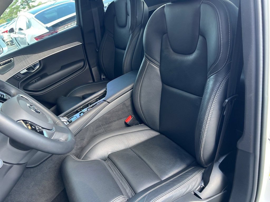 Used 2023 Volvo XC90 B6 Ultimate AWD/4WD image 5