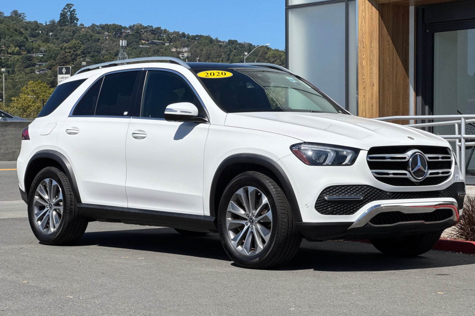Used 2020 Mercedes-Benz GLE 350 4MATIC image 9