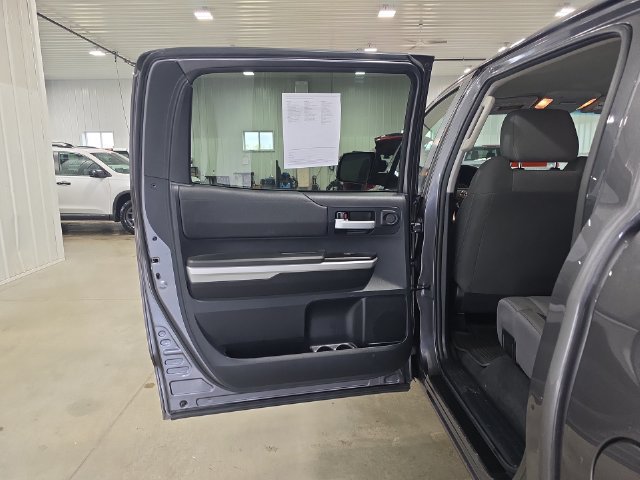 Used 2015 Toyota Tundra SR5 w/ TRD Off Road Package AWD/4WD image 25