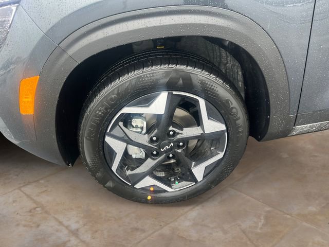 New 2026 Kia Seltos S image 14