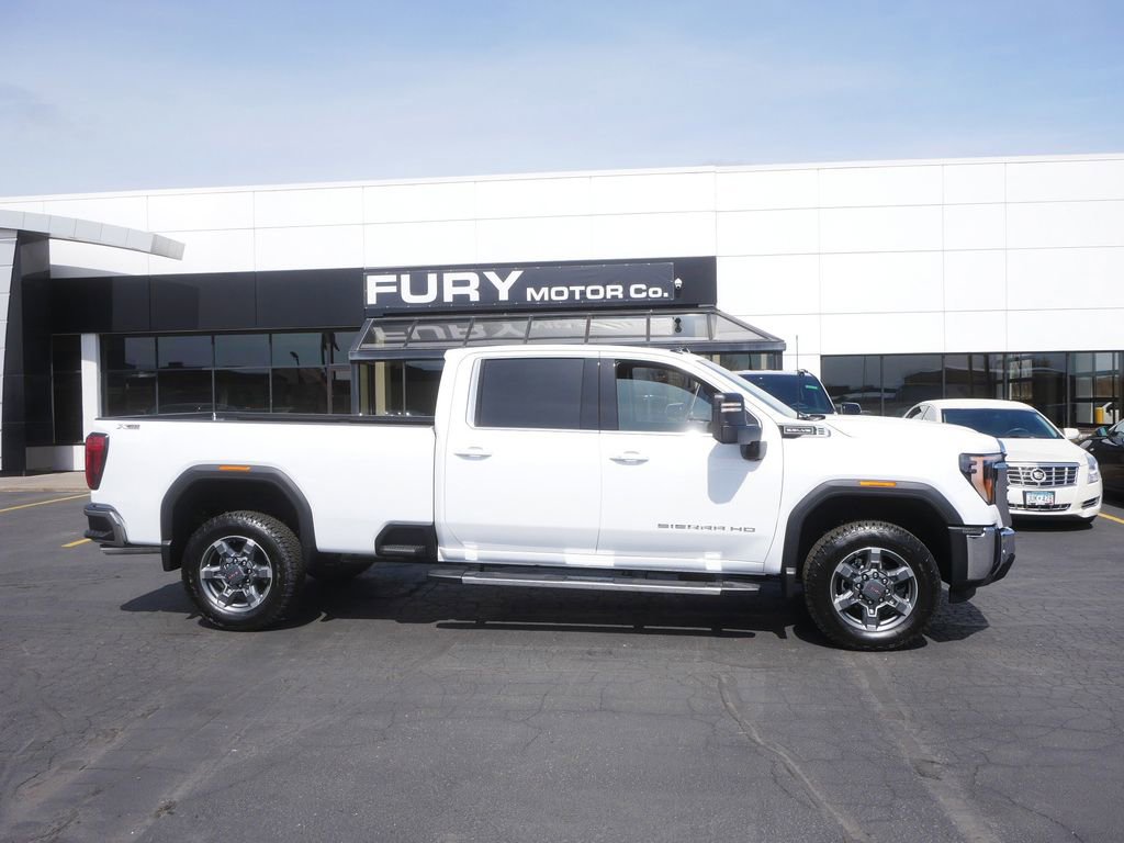 New 2026 GMC Sierra 3500 SLE w/ SLE Value Package AWD/4WD image 1