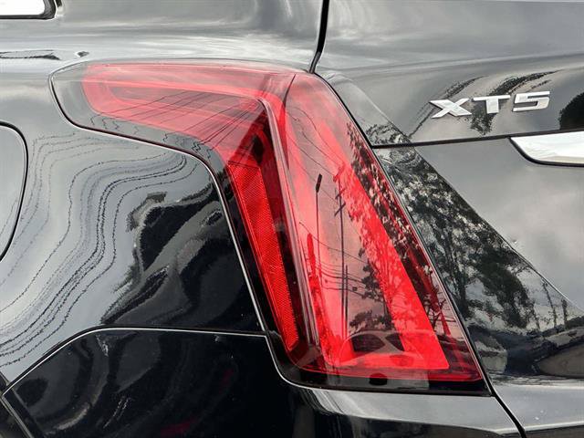Used 2020 Cadillac XT5 Premium Luxury AWD/4WD image 30