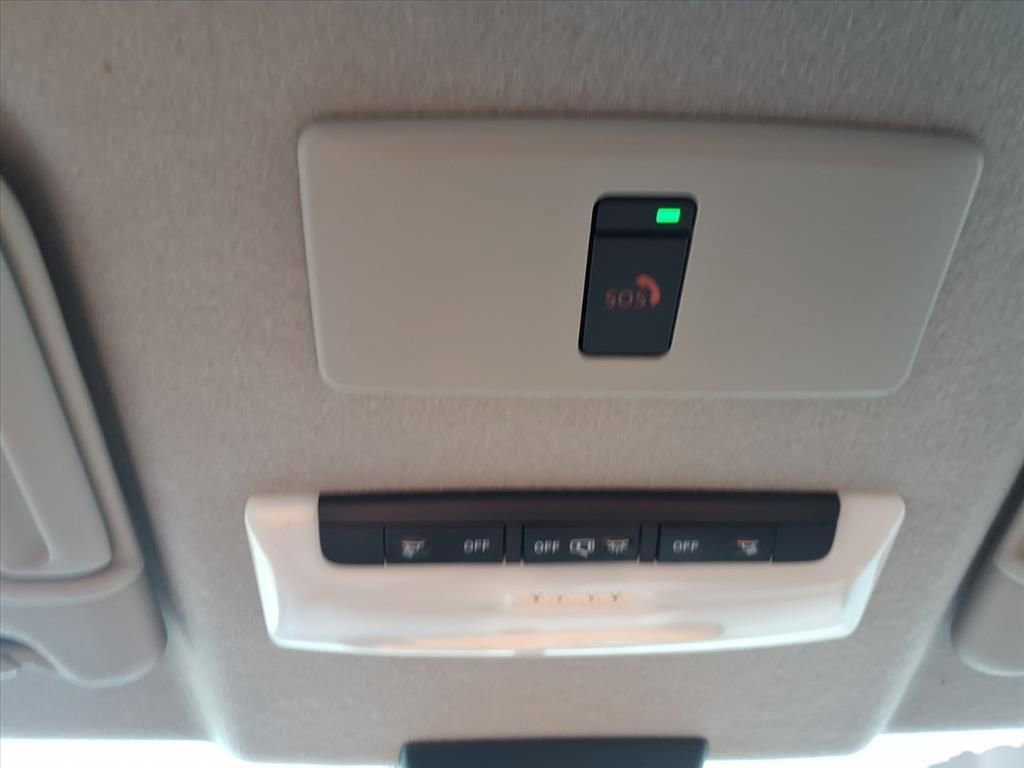 Used 2024 Nissan Kicks SV image 23