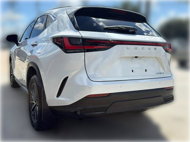 Certified 2025 Lexus NX 250 FWD w/ Towing Package (2000 Lbs) image 7