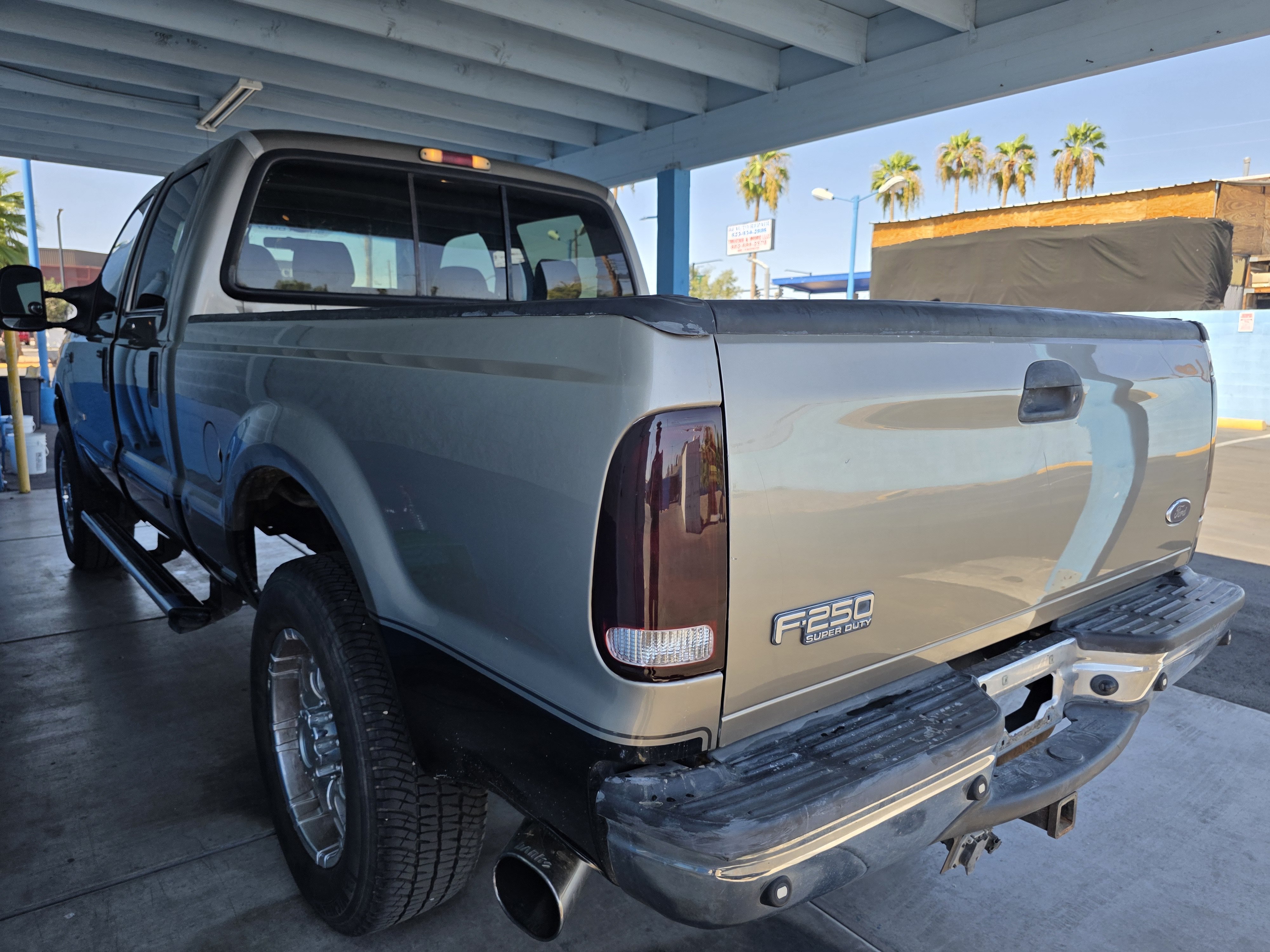 Used 2004 Ford F250 XL AWD/4WD image 5