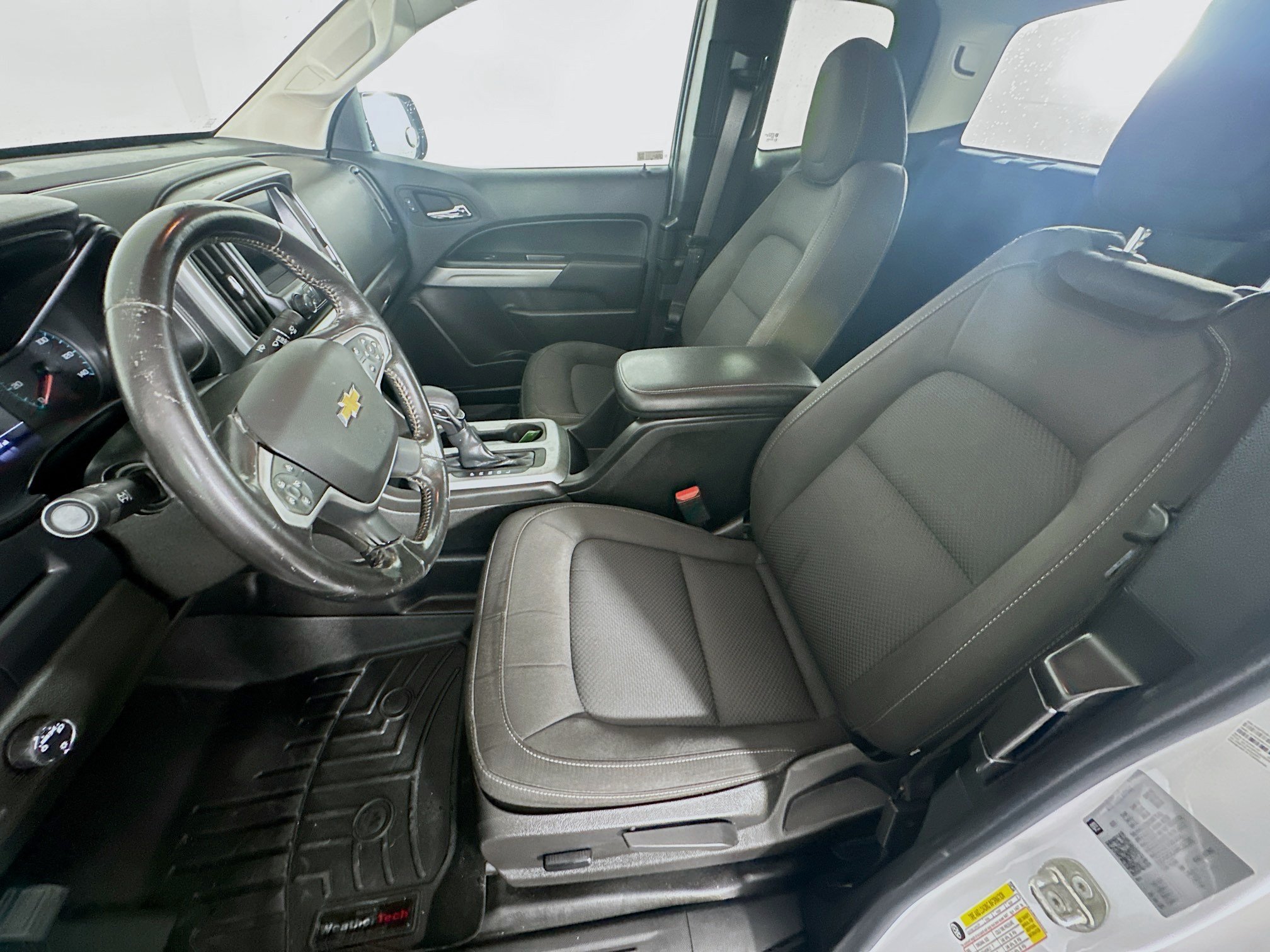 Used 2022 Chevrolet Colorado LT w/ Fleet Safety Package RWD image 13