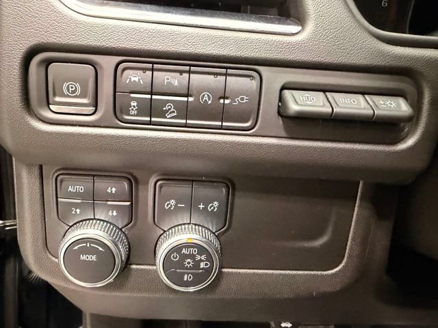Used 2021 GMC Yukon AT4 w/ Rear Media and Nav Package AWD/4WD image 28