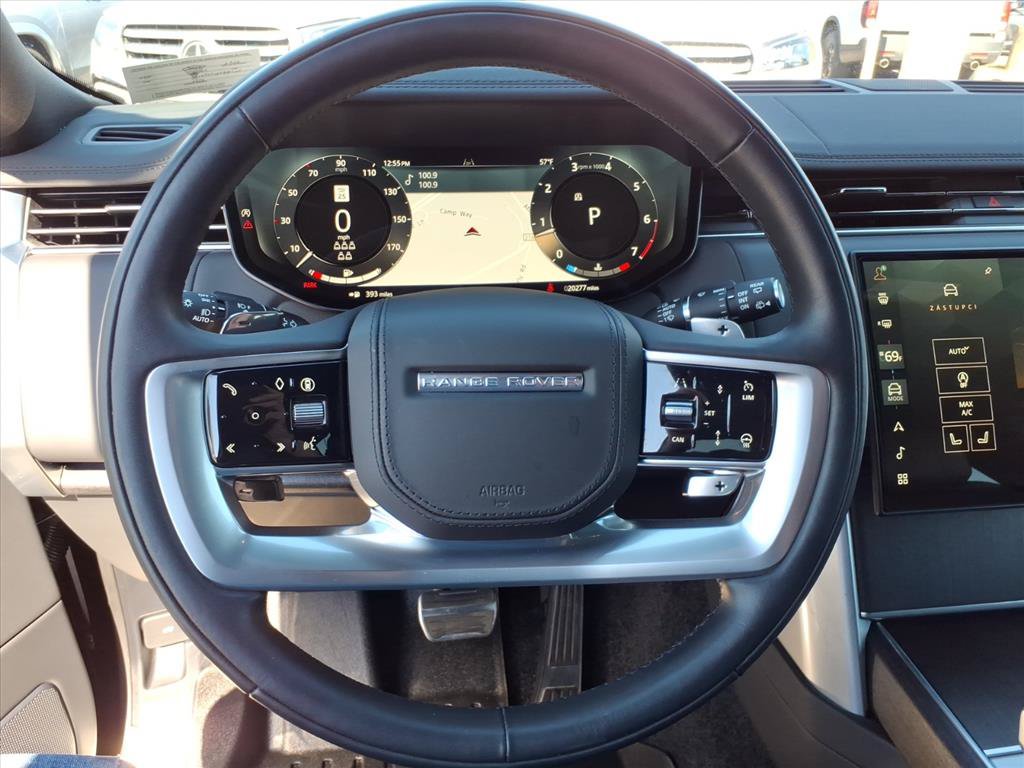 Used 2025 Land Rover Range Rover Long Wheelbase SE image 15