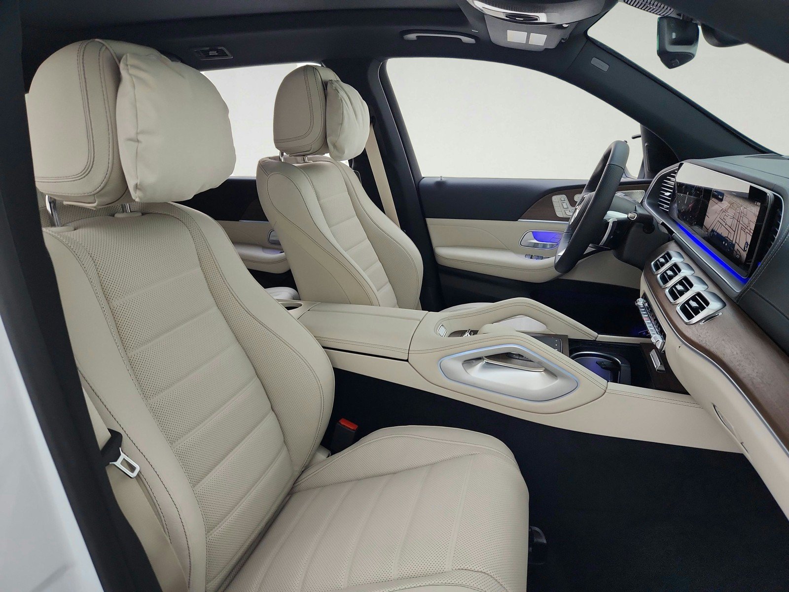 New 2026 Mercedes-Benz GLS 580 4MATIC image 28