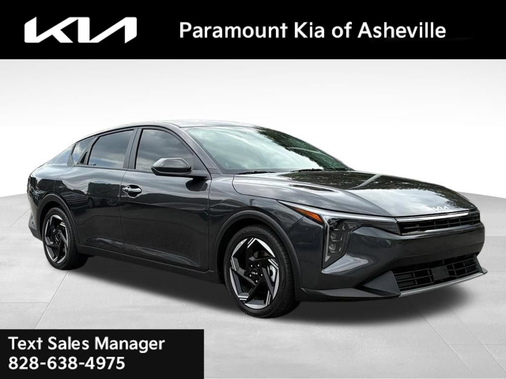 Certified 2026 Kia K4 EX FWD image 1