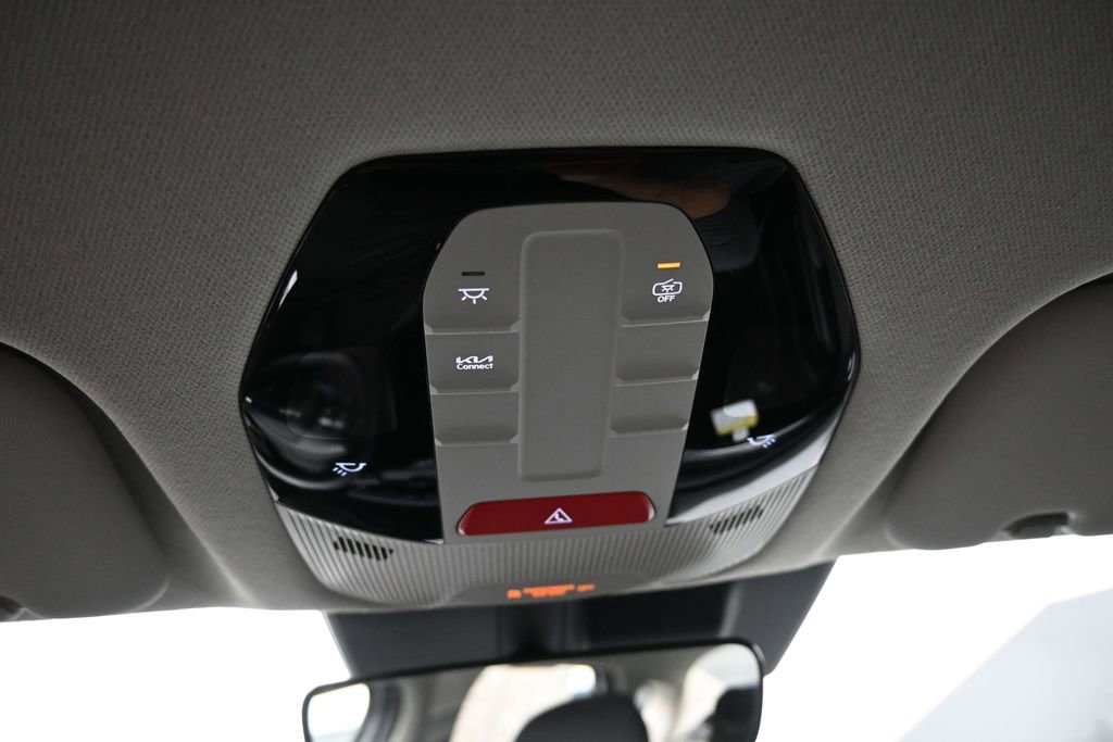 Certified 2025 Kia K4 EX FWD image 17
