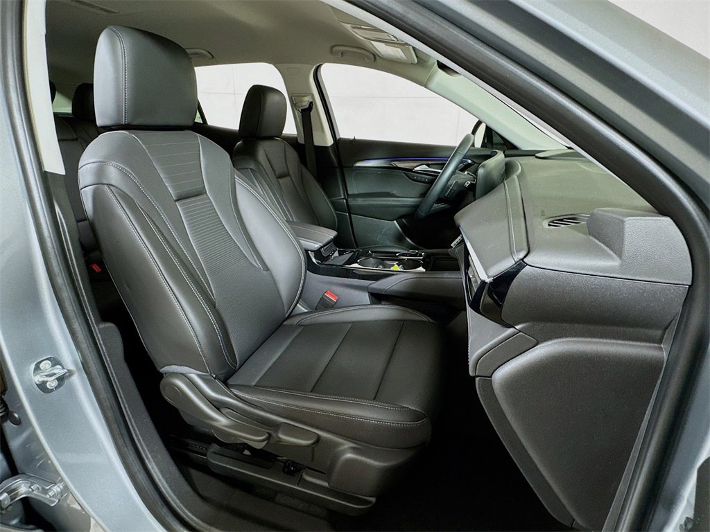 Certified 2025 Buick Envision Preferred image 26