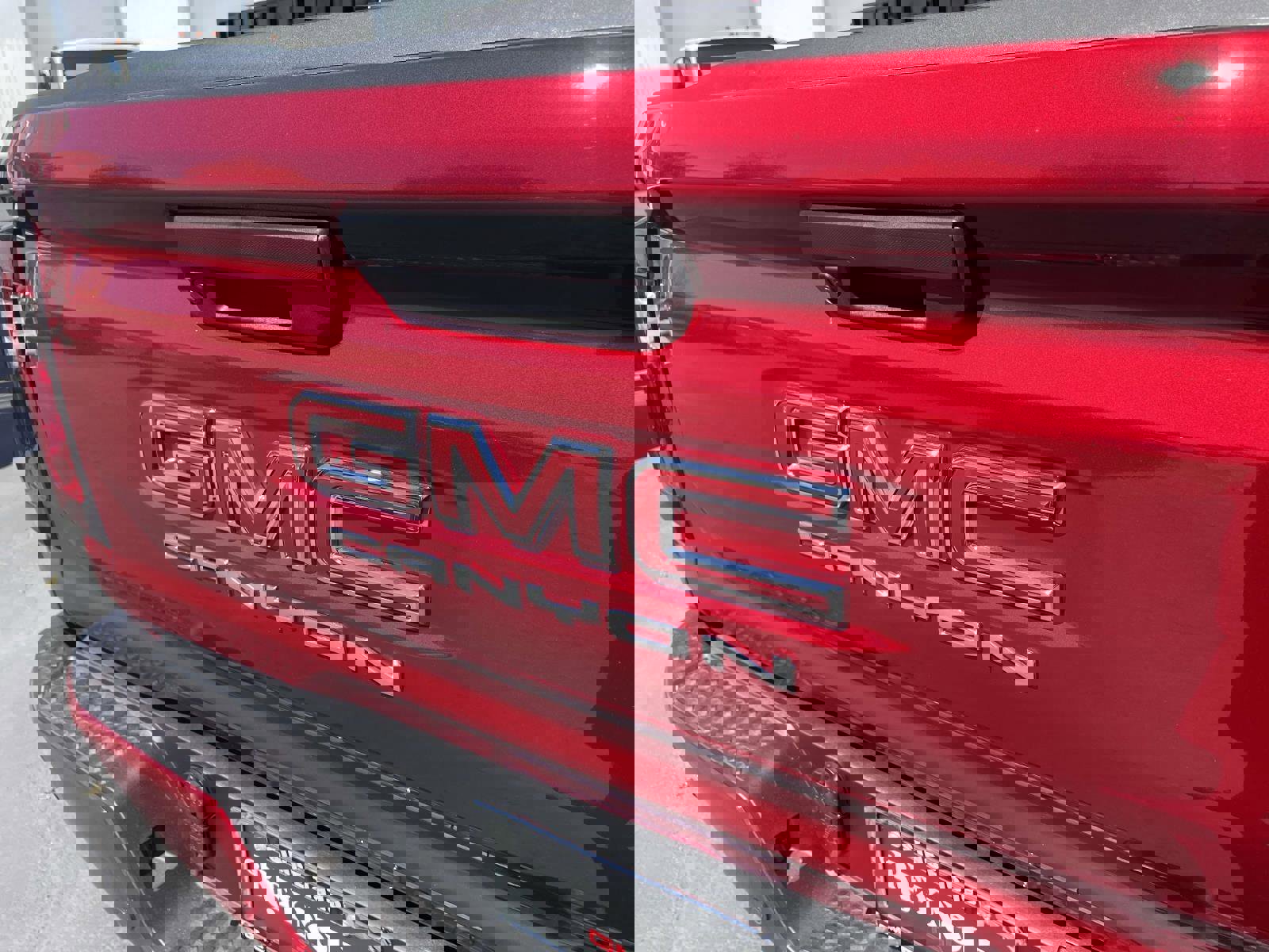 New 2026 GMC Canyon Elevation w/ Convenience Package image 29