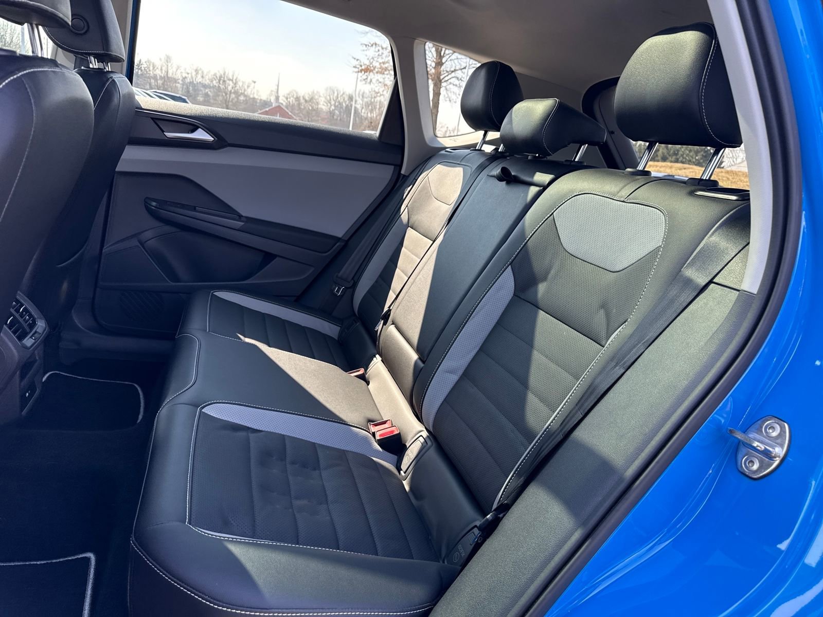 Certified 2023 Volkswagen Taos SEL image 26