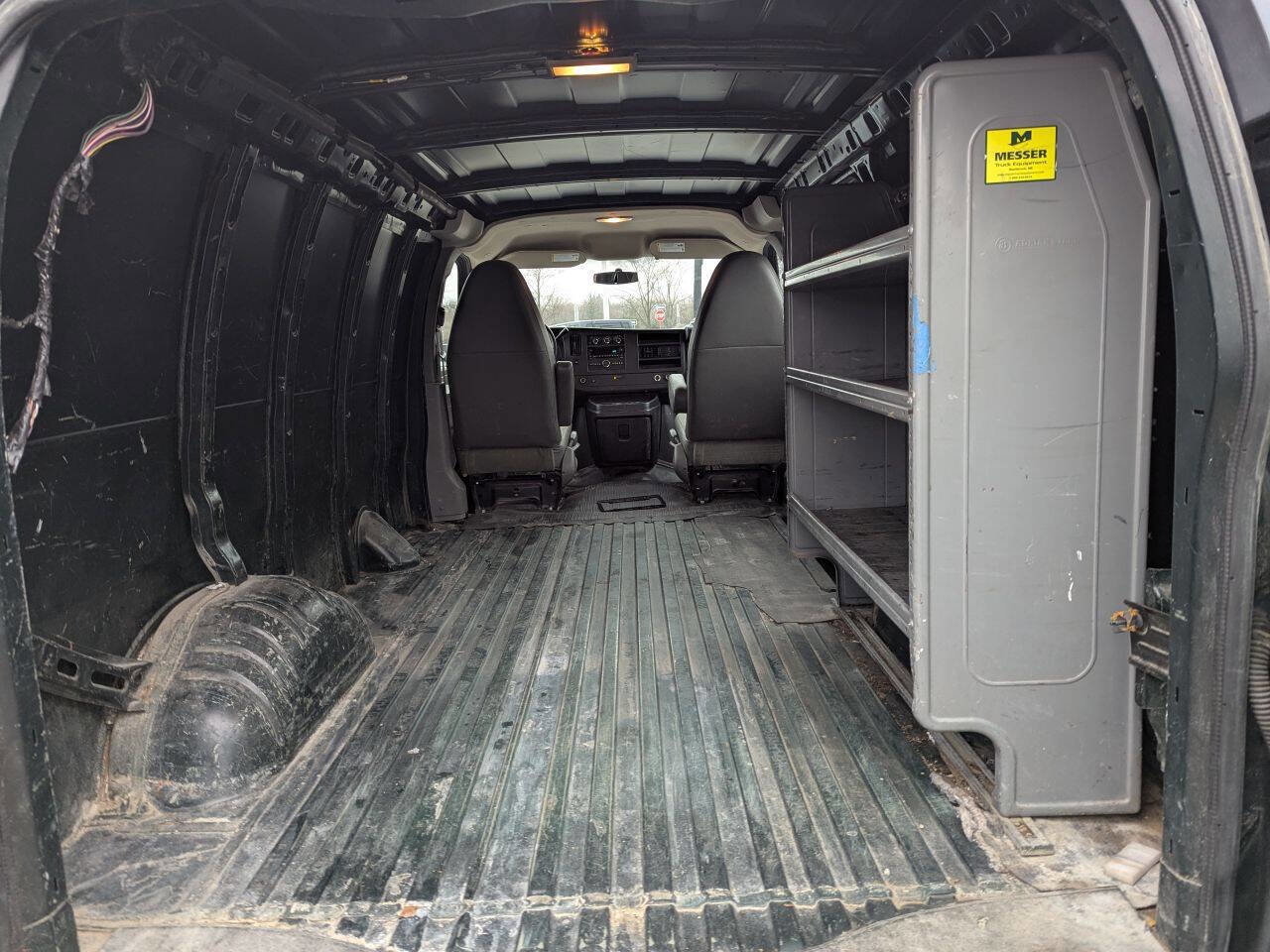 Used 2013 GMC Savana 1500 1500 AWD 3dr Cargo Van w/ Power Package image 14