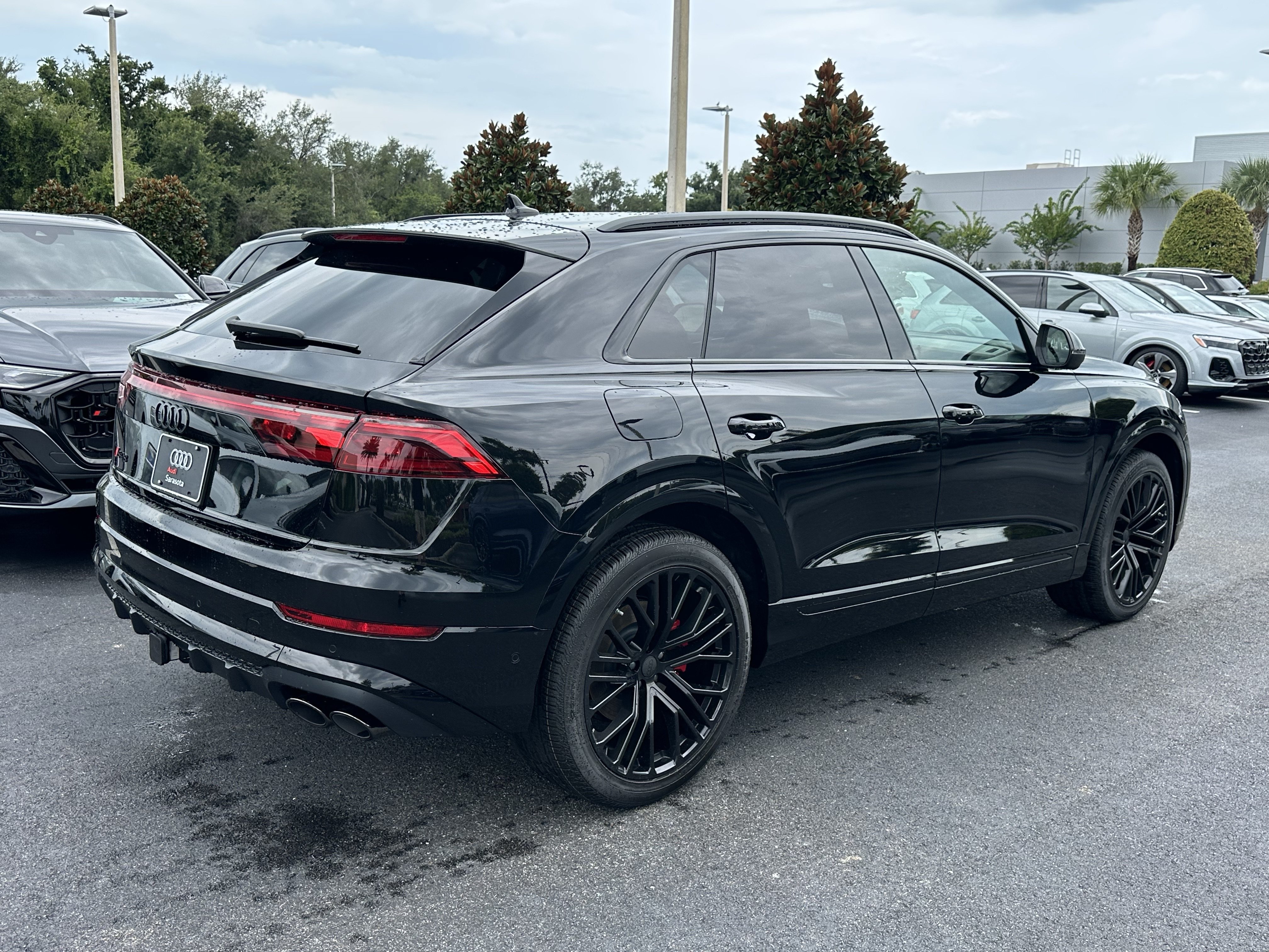 New 2026 Audi SQ8 Prestige AWD/4WD image 4